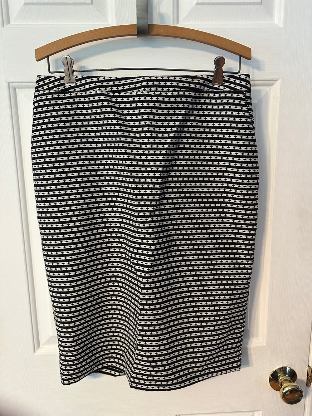 Merona Black and White Geometric Pencil Skirt